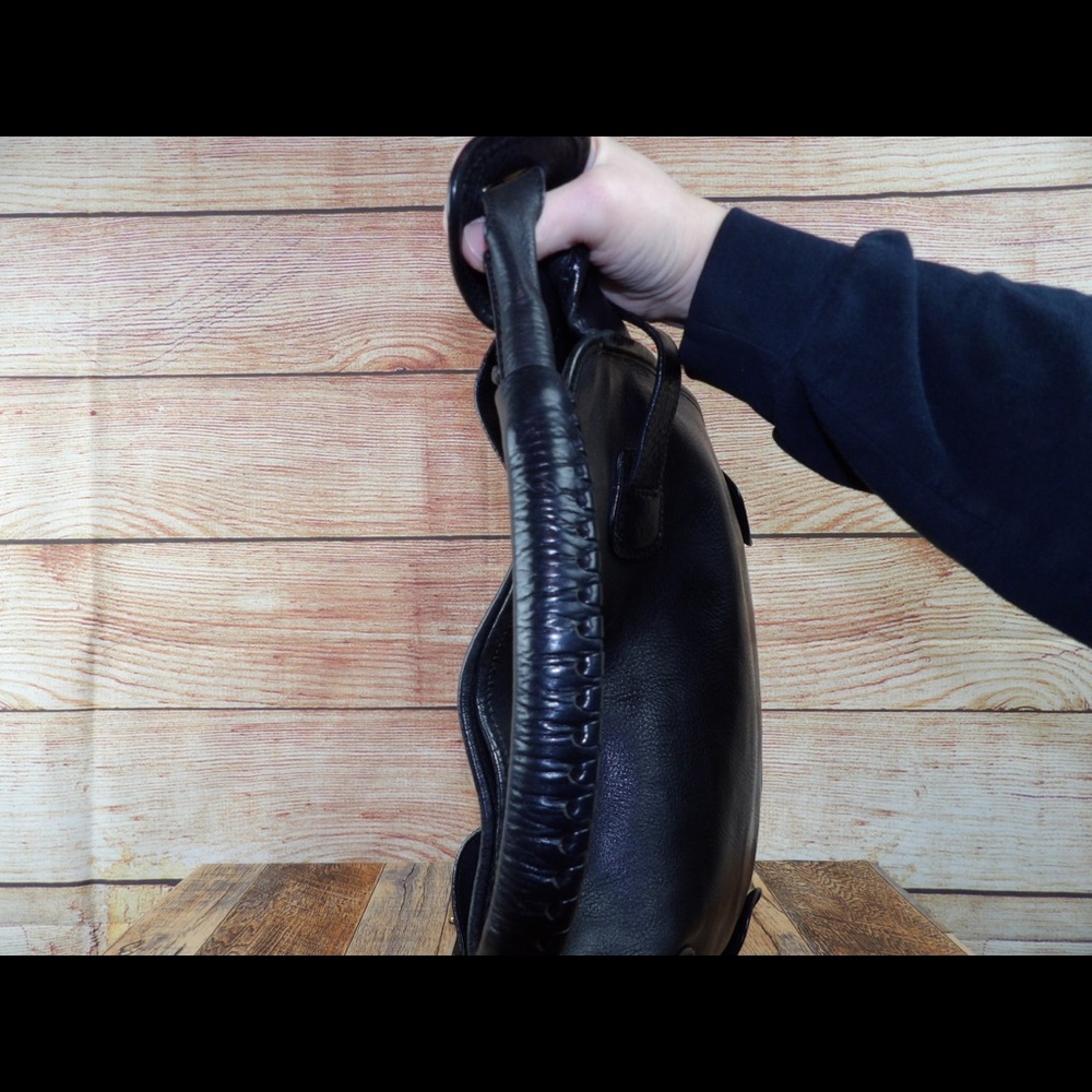 Burberry black leather hobo - Picture 5 of 9